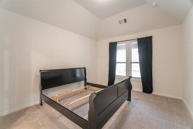 Building Photo - 7397 Mount Greylock Lp