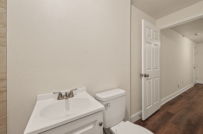 Building Photo - 4901 Stimson St