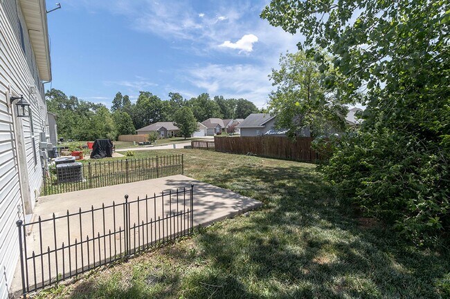 Building Photo - 5812-5814 Canaveral Dr.