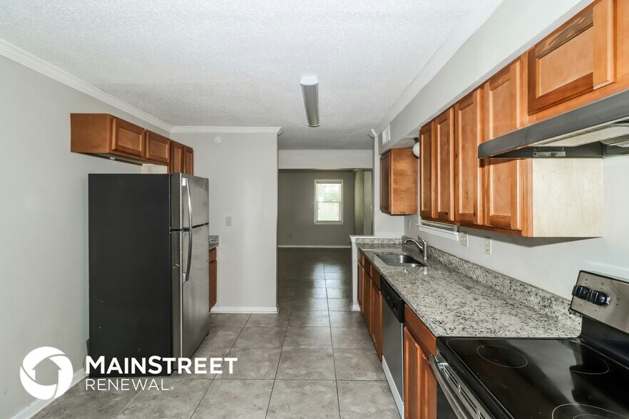 Building Photo - 6247 Brightwood Cove