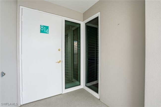 Building Photo - 3443 Gulf Shore Blvd N