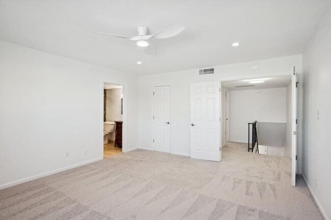 Building Photo - 5111 N 83rd St