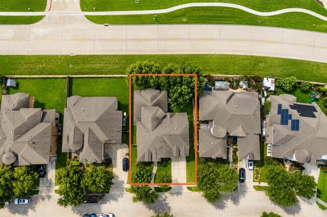 Building Photo - 3835 Dortmund Dr