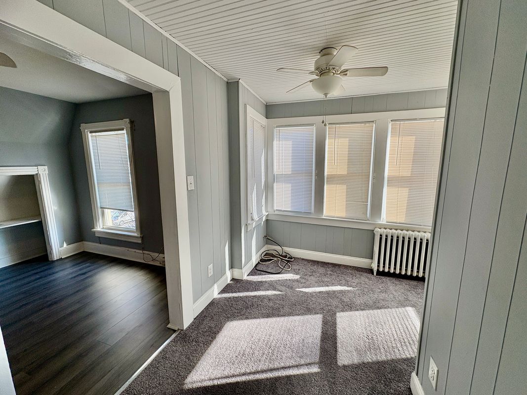 Building Photo - 735 Morgan Ave