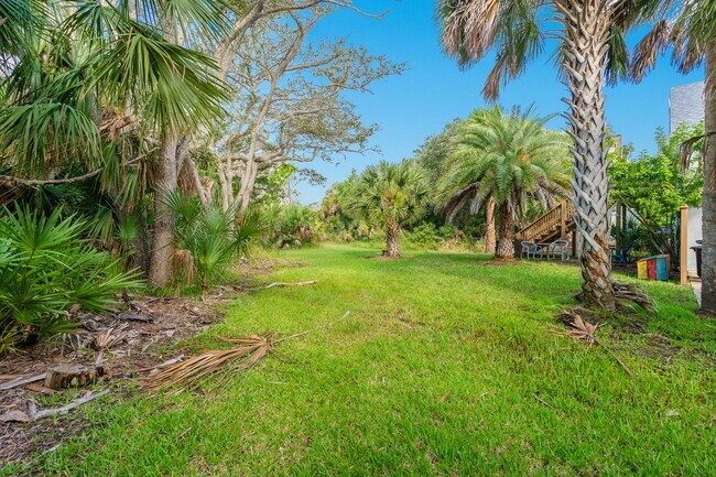 Building Photo - Charming Flagler Beach Rental with Private...
