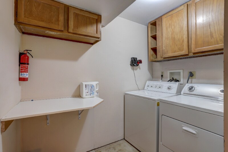 Building Photo - 2685 S Dayton Way