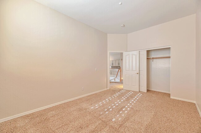 Building Photo - Stunning Mountain Views! Four Bed Home In East Scottsdale!