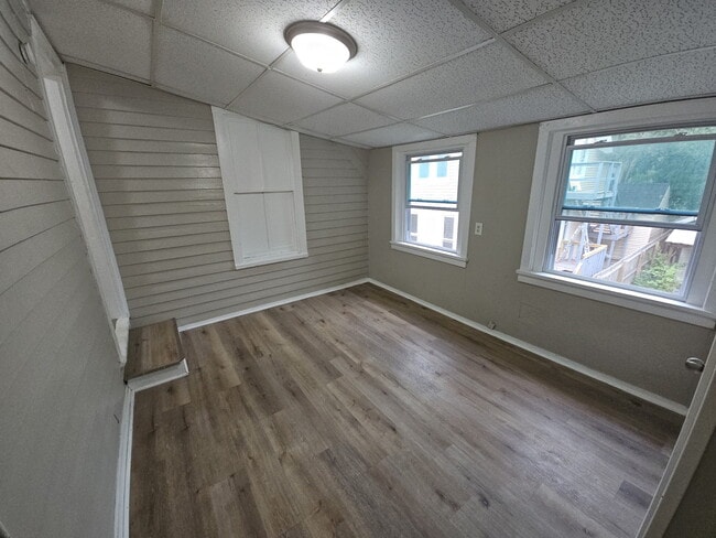 Building Photo - 1031 Benton St