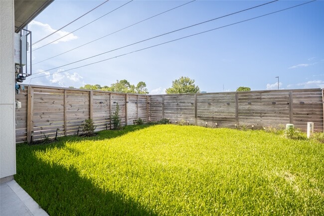 Building Photo - 9806 Blissful Pr Ln