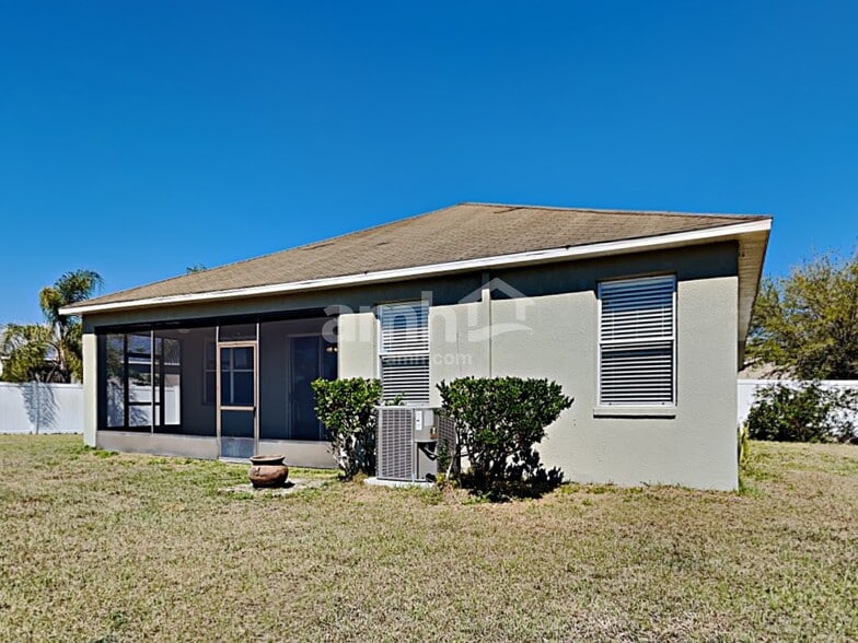 Building Photo - 8638 Sandy Plains Dr