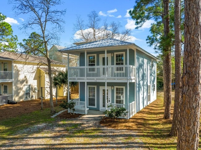 Building Photo - 10 Porpoise St