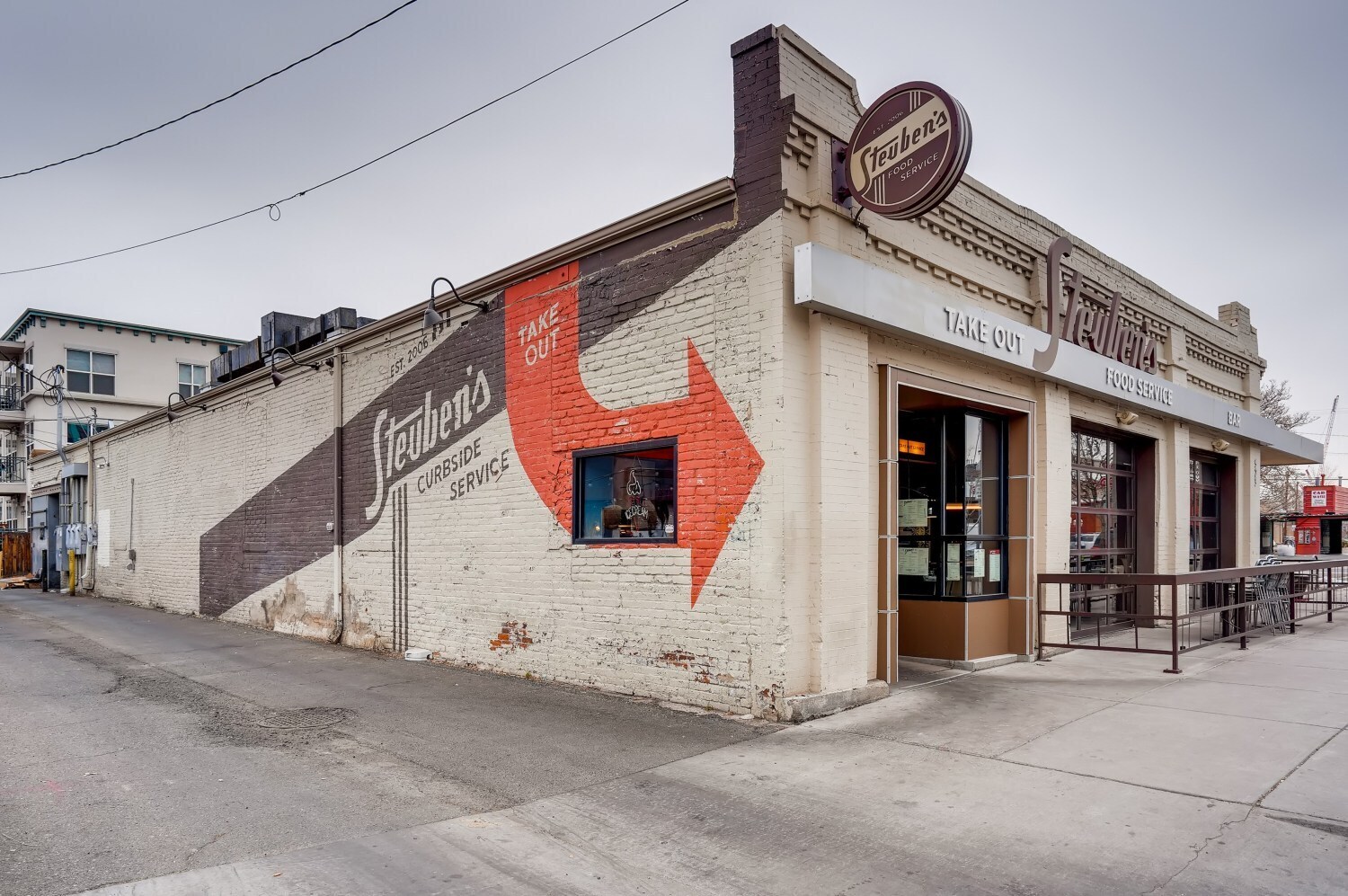 Building Photo - 1747 N Washington St