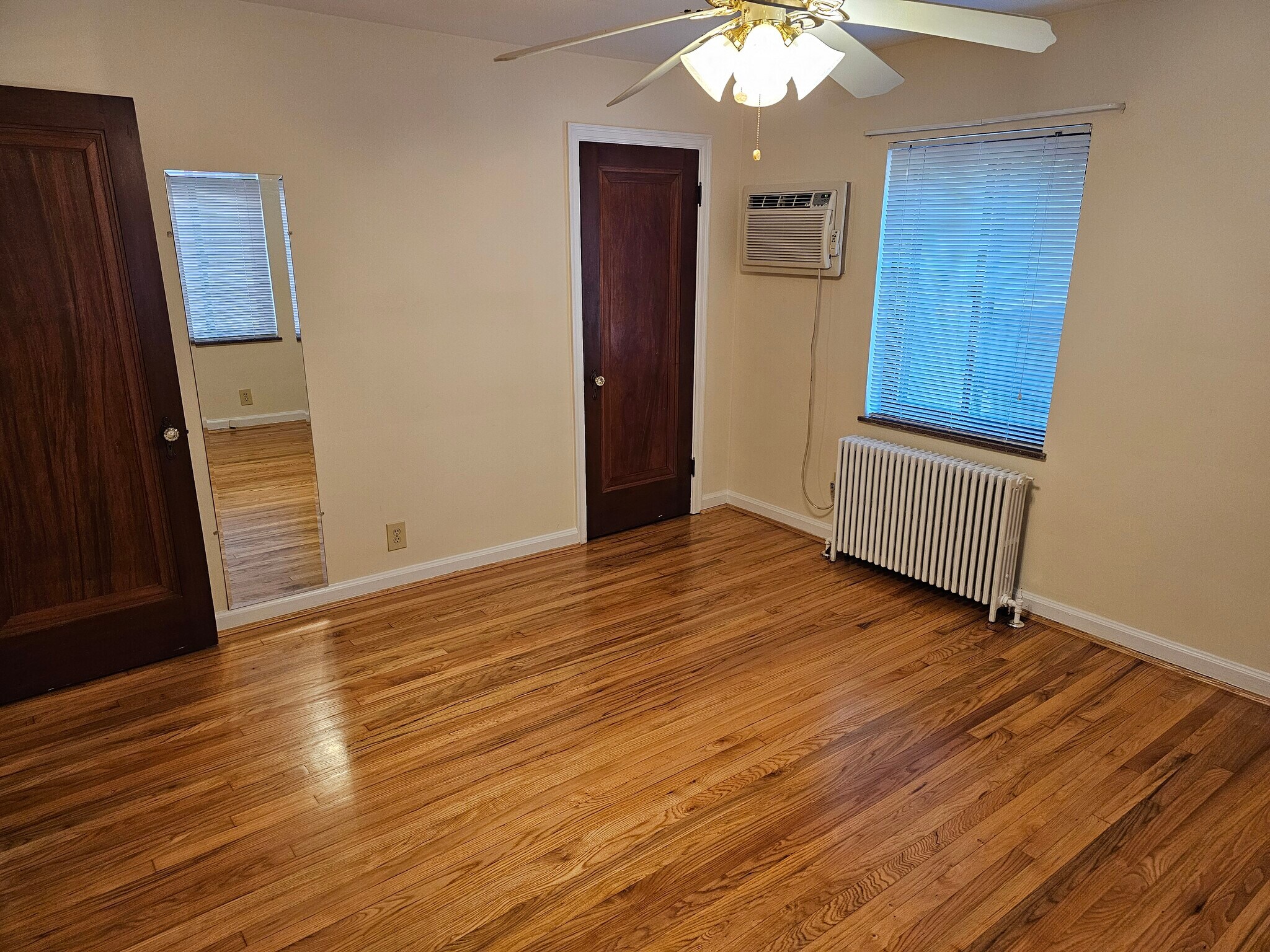 Building Photo - 111 Glenmary Ave