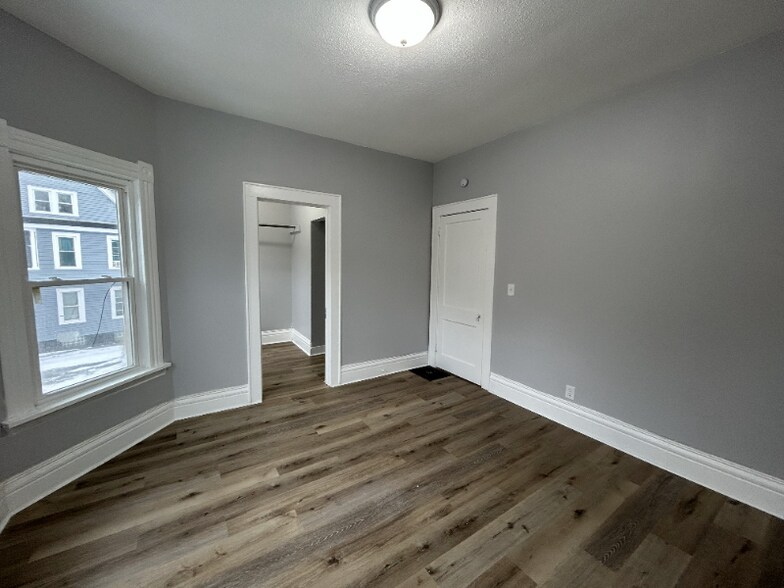 Building Photo - 510 Cortland Ave