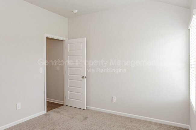 Building Photo - 306 Spanish Moss Ct