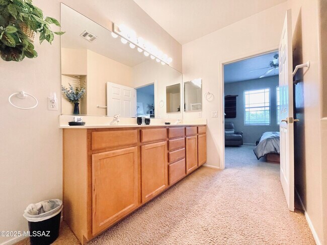 Building Photo - 755 W Vistoso Highlands Dr