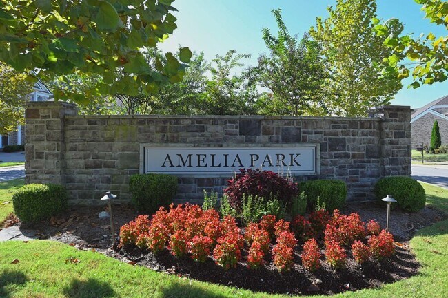 Building Photo - **EXECUTIVE HOME IN WILLIAMSON COUNTY WITH RARE WALK-OUT BASEMENT AND TONS OF STORAGE**