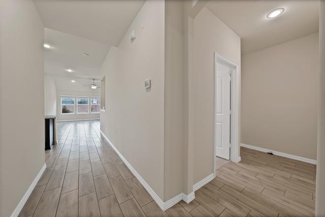 Building Photo - 3844 Hawsbrook Ln