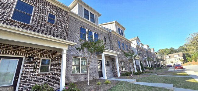 Building Photo - 3608 Hidden Valley Cir