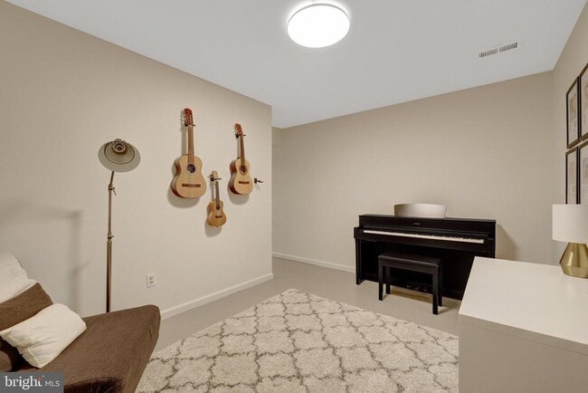 Building Photo - 6305 Dunaway Ct