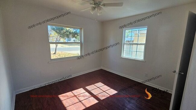 Building Photo - 2 Bed 1 bath Home for rent