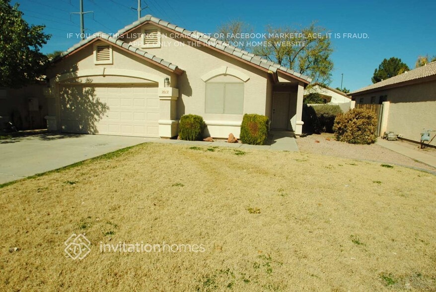 Primary Photo - 2012 E Saratoga St