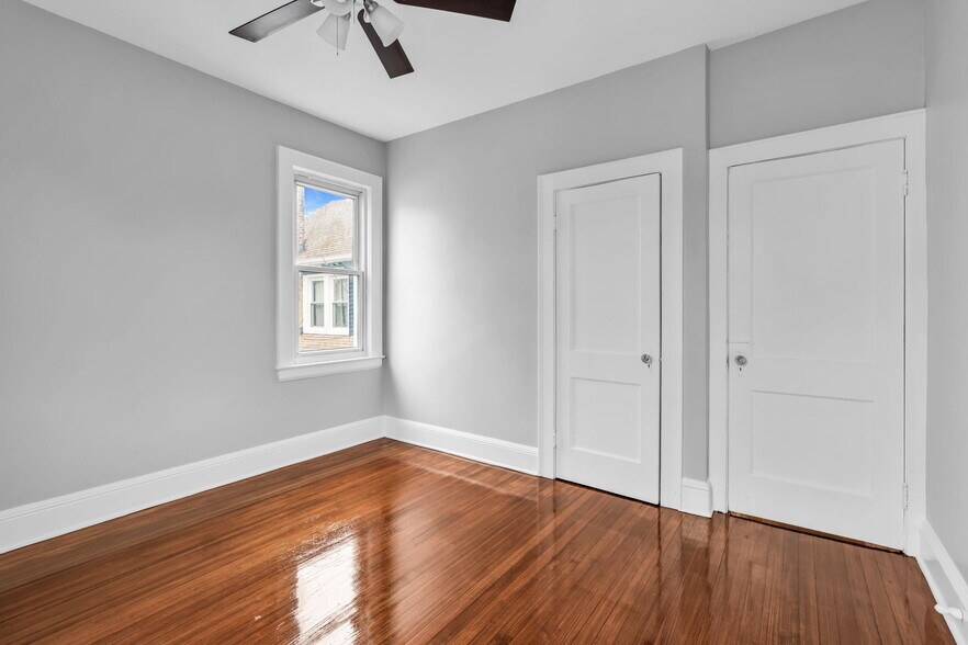 Building Photo - 181 Jacoby Street