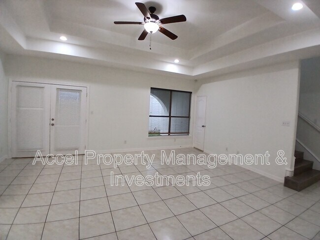 Building Photo - 130 San Jacinto St