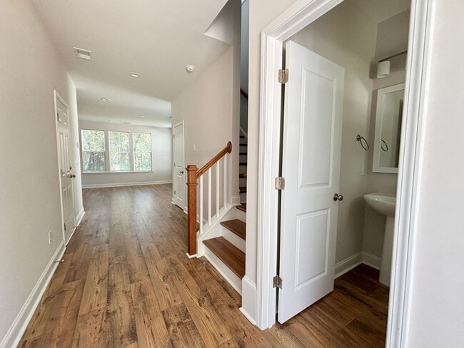 Building Photo - Available now. Beautiful 3 BR/2.5 BA New C...