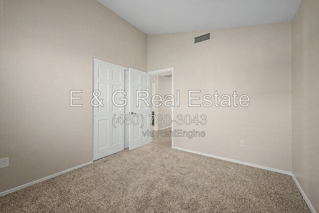 Building Photo - 4106 E Ashurst Dr
