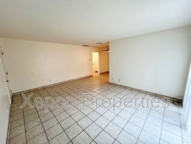 Building Photo - 13460 Quinta Way