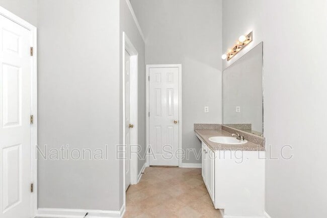 Building Photo - 420 Harvick Cir