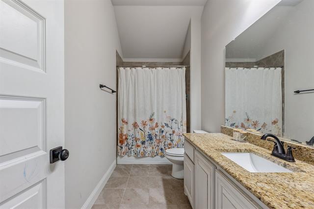 Building Photo - 3234 Cumby Dr