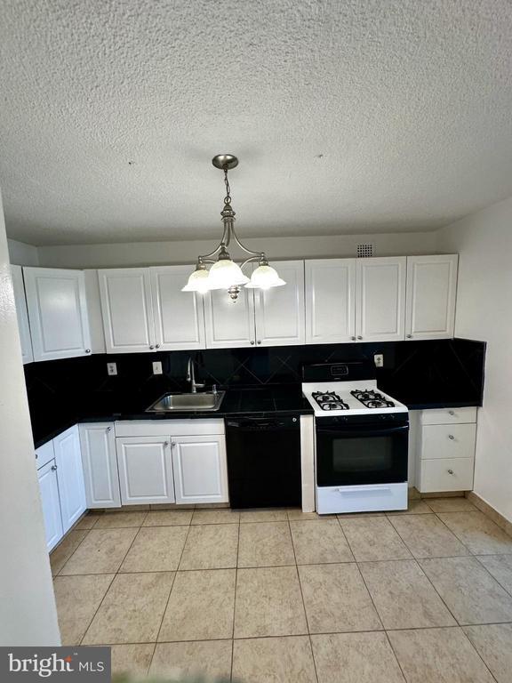 Building Photo - 11801 Rockville Pike