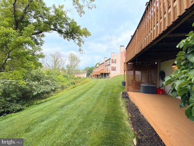 Building Photo - 618 Shropshire Dr