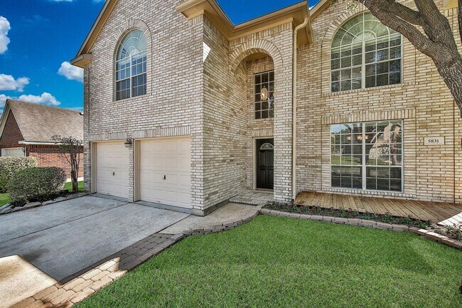 Building Photo - 5831 Sawyer Bend Ln