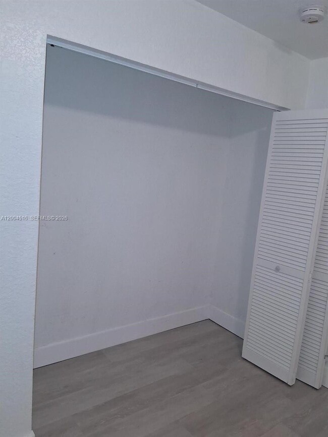 Building Photo - 18330 SW 102nd Pl