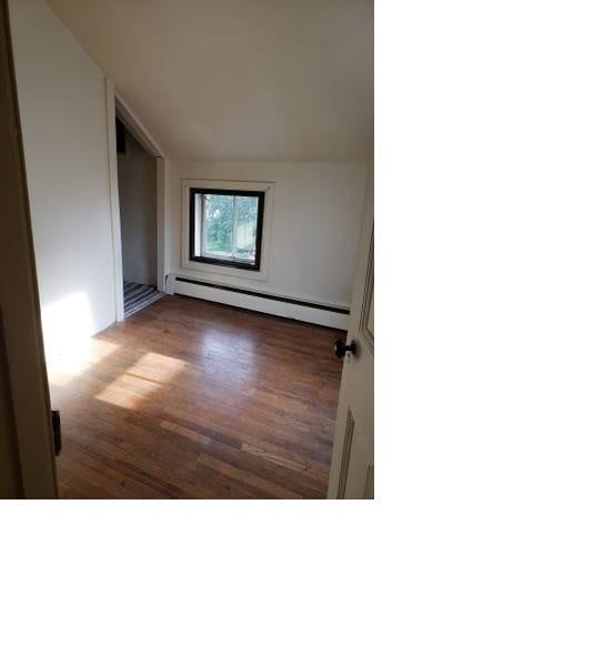Smaller bedroom - 66 Old Lancaster Rd