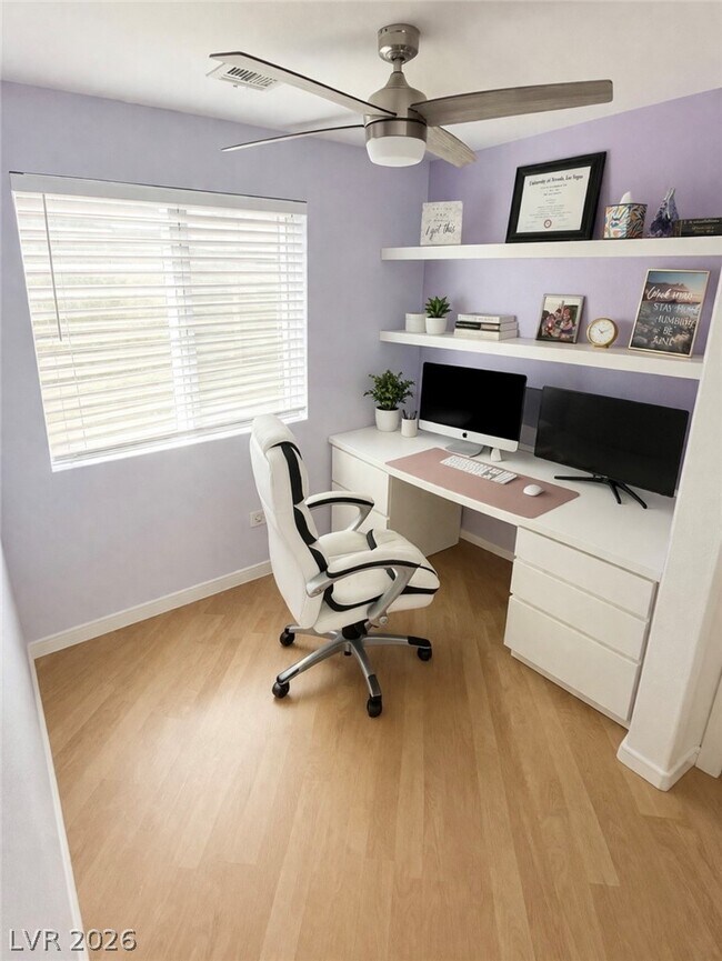 Building Photo - 5815 Field Breeze St