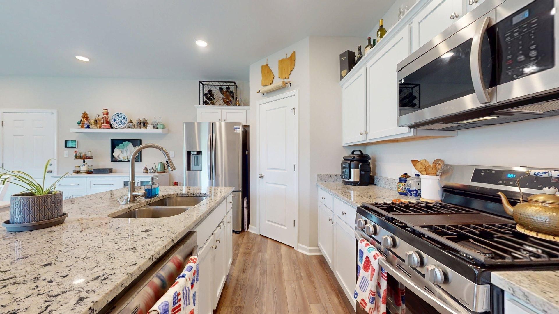 Building Photo - Towne Lakes Subdivision - Opelika