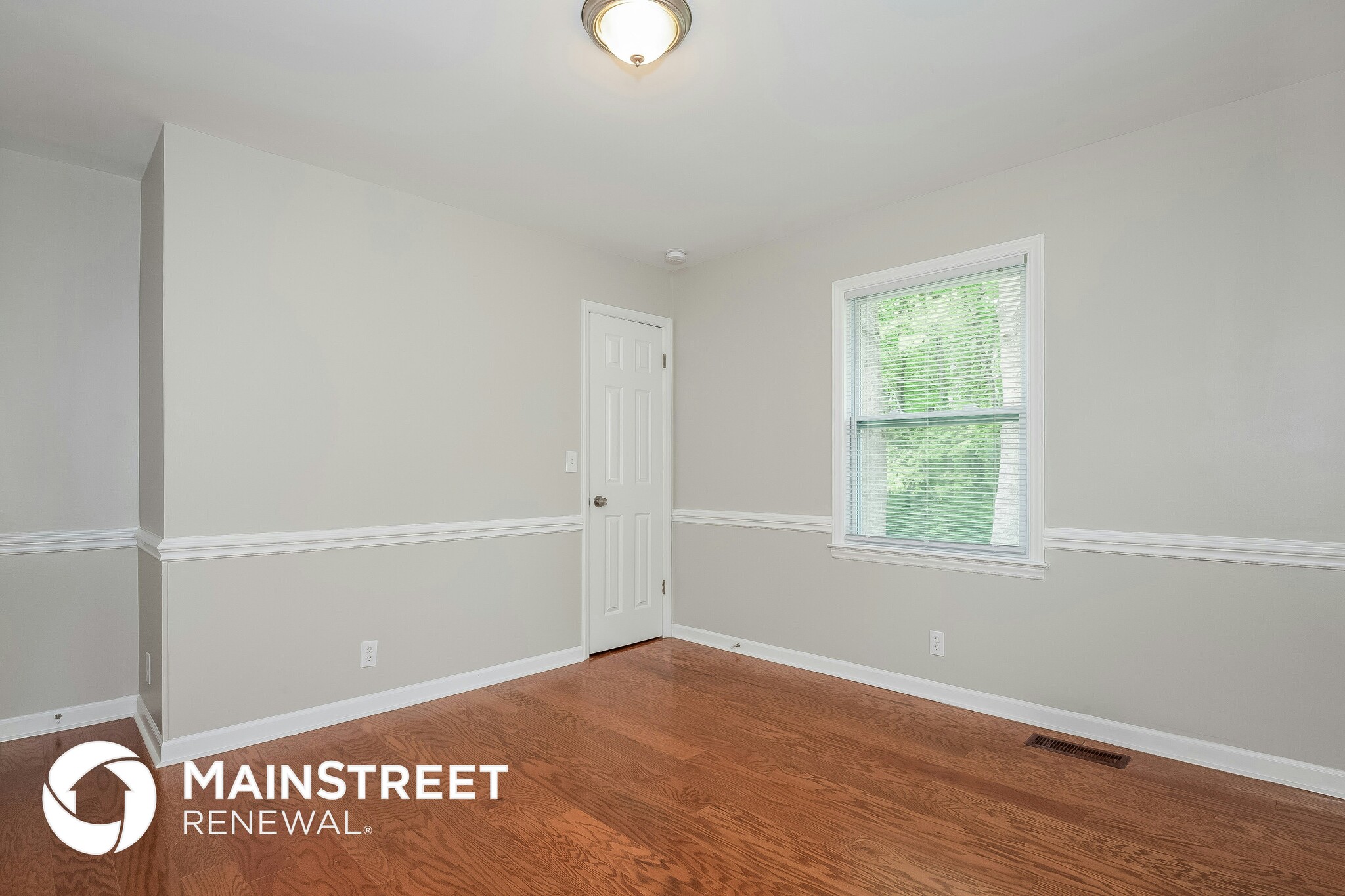 Building Photo - 2324 Pine Forest Dr