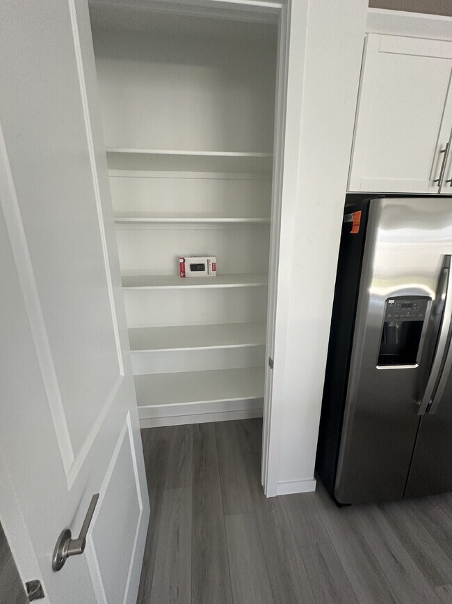 Building Photo - Brand New 4 Bed 3 Bath home!