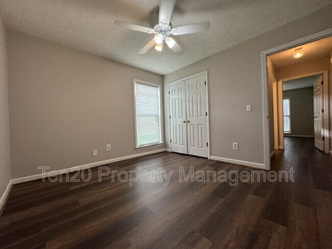 Building Photo - 7185 Midland Chase Loop