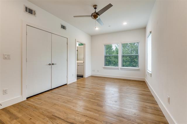 Building Photo - 1828 N Garrett Ave