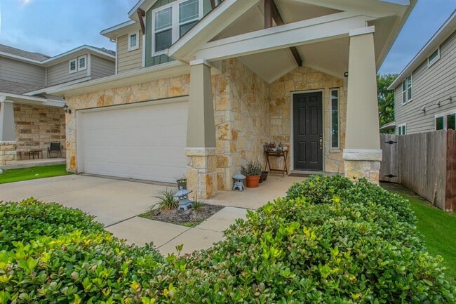 Building Photo - 173 Riverhill Dr