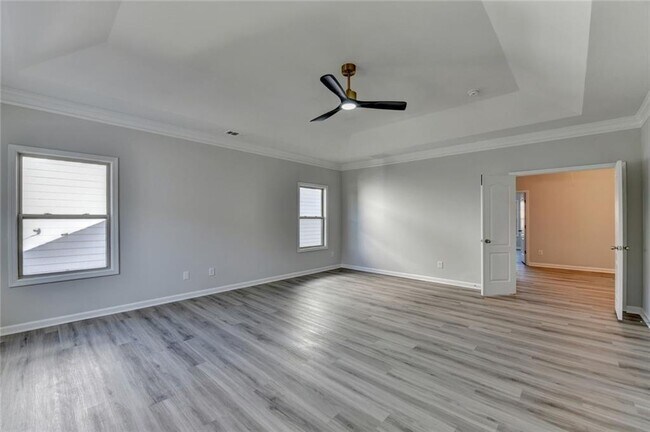 Building Photo - 4032 Ridge Grove Way