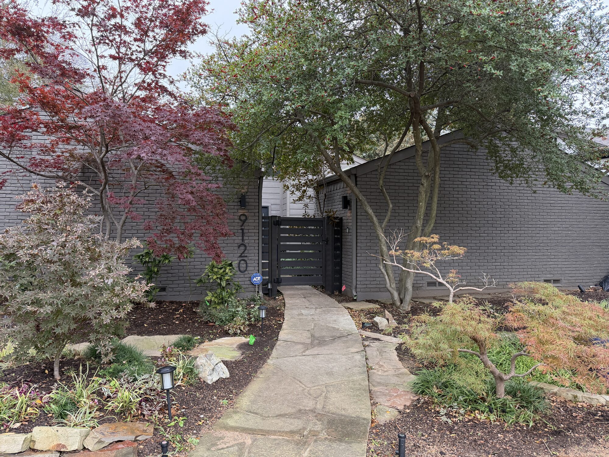 Entry - 9120 Whitehurst Dr