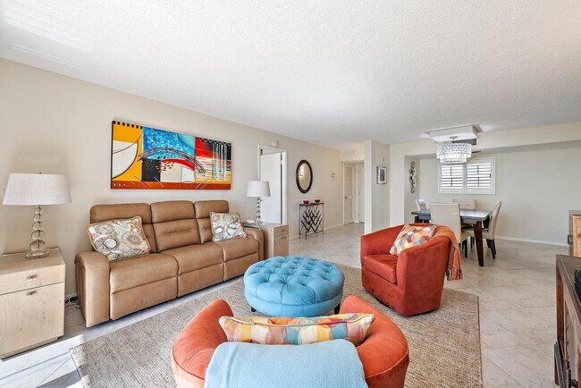 Building Photo - 400 Ocean Trail Way