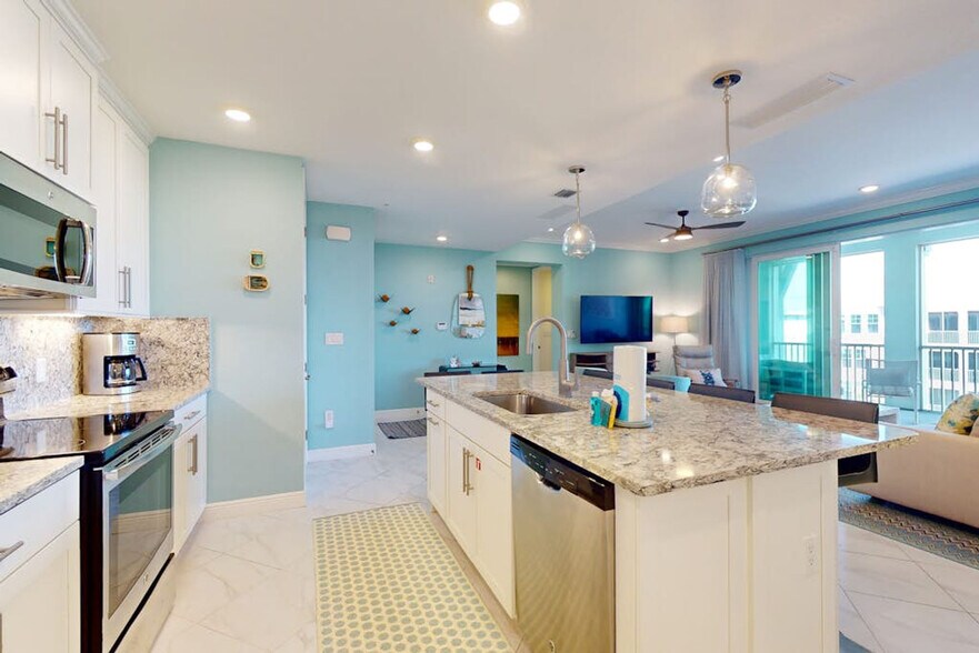 Building Photo - 396 Aruba Cir