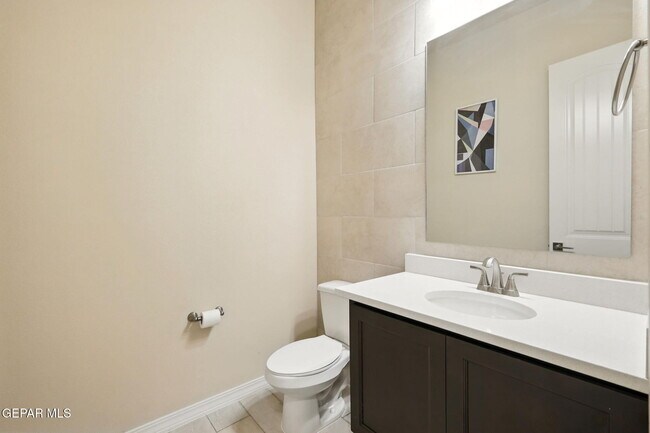 Building Photo - 14937 Tierra Mirage Ave